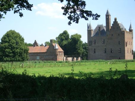 Doornenburg : Schloss Doornenburg